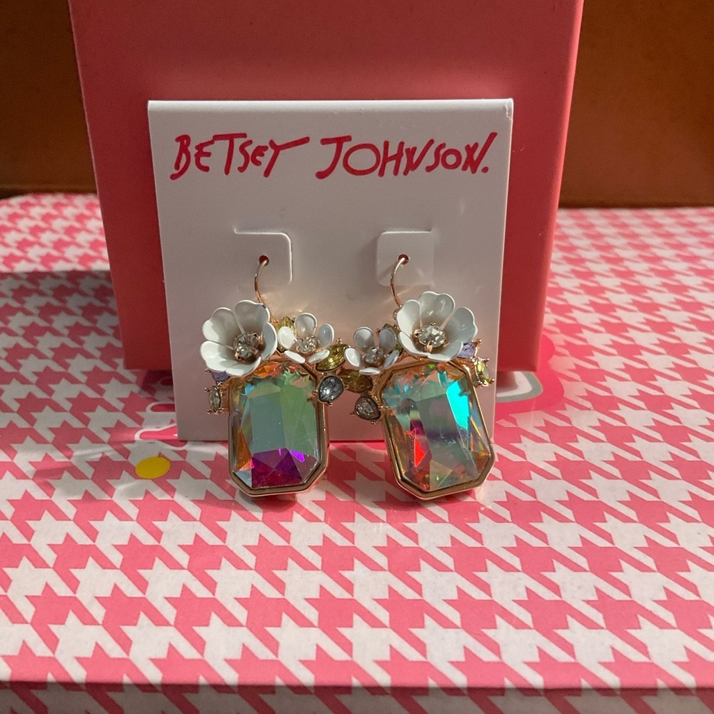 Betsey Johnson Gold Earrings with Iridescent Gems.  NIP - Picture 2 of 2